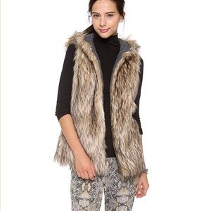 6 shore road Hopi reversible faux fur vest - nwot!